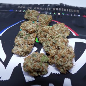 PLATINIUM OG - Fleurs de CBD Indoor 12% | Cultivé en France 🇫🇷 – Image 3
